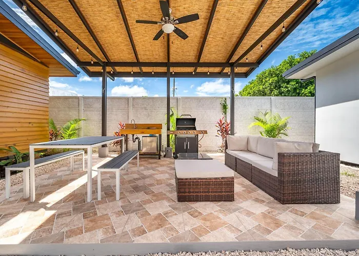 Private 2-Studio Retreat Near Playa Del Coco! Apartamento